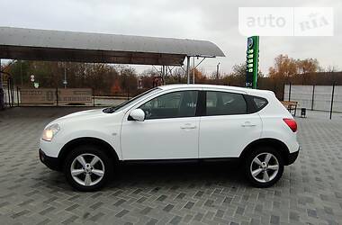 Внедорожник / Кроссовер Nissan Qashqai 2010 в Полтаве