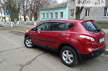 Внедорожник / Кроссовер Nissan Qashqai 2013 в Николаеве