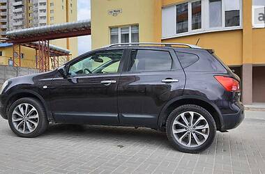 Позашляховик / Кросовер Nissan Qashqai 2008 в Чернігові