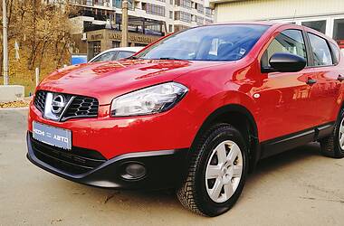 Внедорожник / Кроссовер Nissan Qashqai 2012 в Киеве