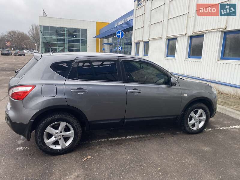 Внедорожник / Кроссовер Nissan Qashqai 2012 в Николаеве