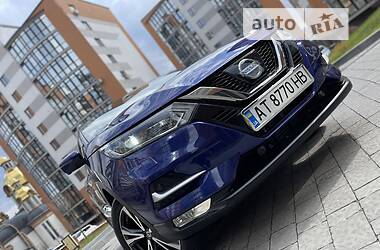 Внедорожник / Кроссовер Nissan Qashqai 2017 в Ивано-Франковске