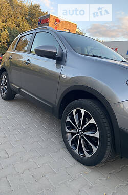 Универсал Nissan Qashqai 2012 в Луцке