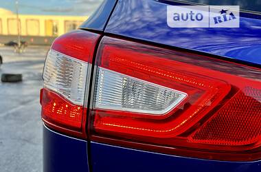 Внедорожник / Кроссовер Nissan Qashqai 2014 в 