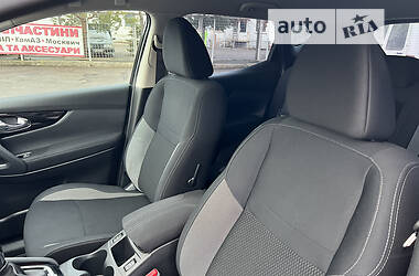 Внедорожник / Кроссовер Nissan Qashqai 2021 в 