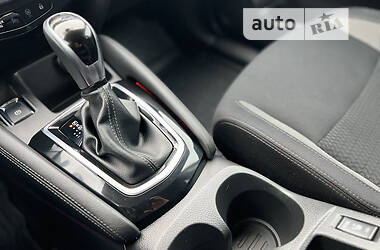 Внедорожник / Кроссовер Nissan Qashqai 2021 в 