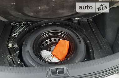 Позашляховик / Кросовер Nissan Qashqai 2010 в  фото 7 Позашляховик / Кросовер Nissan Qashqai 2010 в