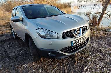 Внедорожник / Кроссовер Nissan Qashqai 2013 в Калиновке