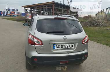 Внедорожник / Кроссовер Nissan Qashqai 2010 в Нововолынске