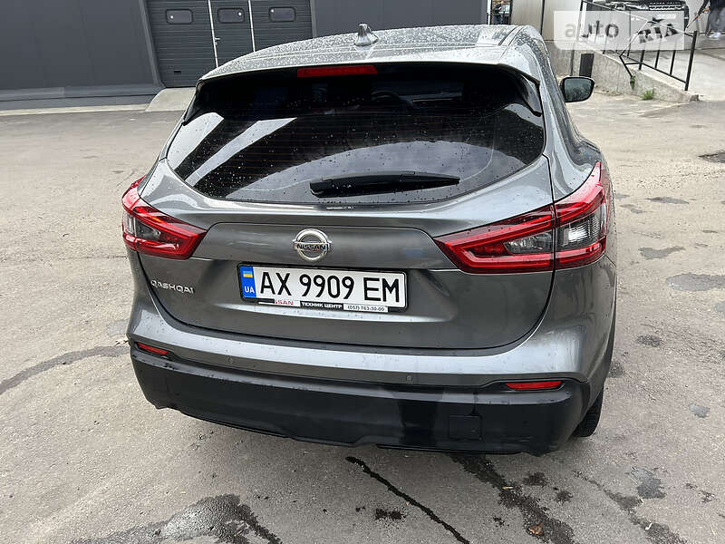 Внедорожник / Кроссовер Nissan Qashqai 2017 в Киеве