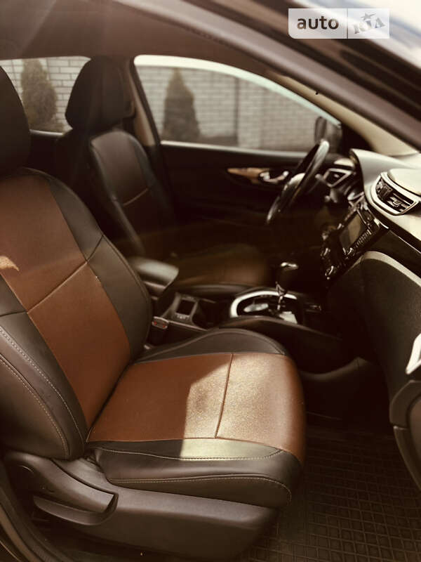 Внедорожник / Кроссовер Nissan Qashqai 2016 в Голованевске