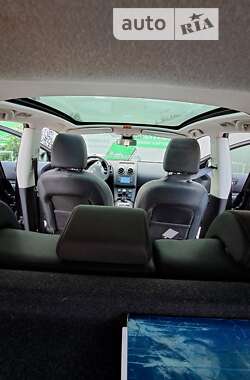Внедорожник / Кроссовер Nissan Qashqai 2010 в 