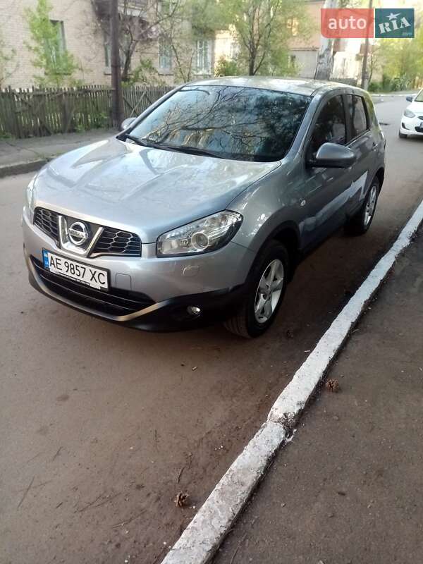 Внедорожник / Кроссовер Nissan Qashqai 2010 в Кривом Роге