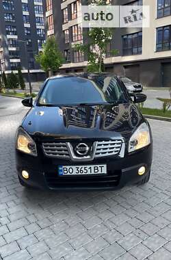 Внедорожник / Кроссовер Nissan Qashqai 2009 в 
