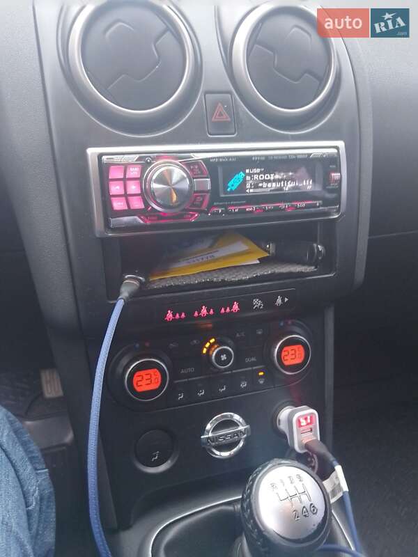 Внедорожник / Кроссовер Nissan Qashqai 2008 в Запорожье