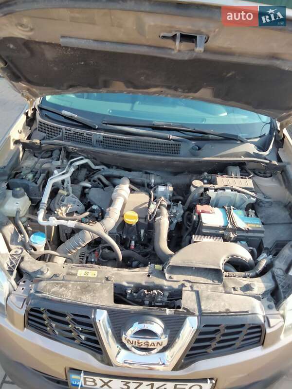 Внедорожник / Кроссовер Nissan Qashqai 2012 в Хмельницком