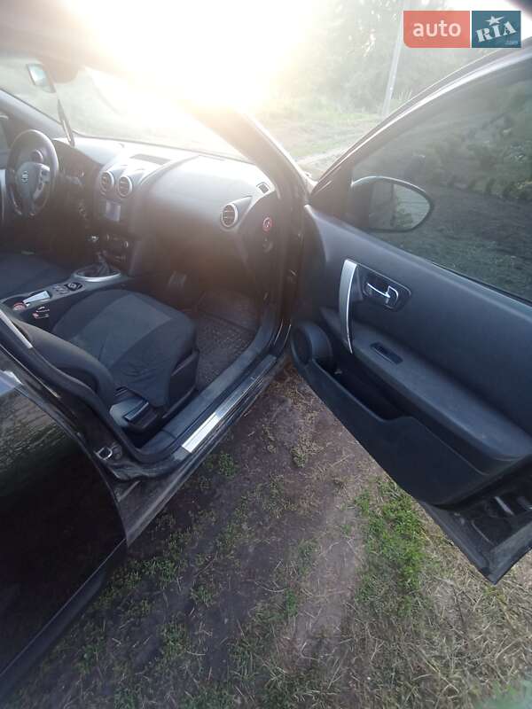 Внедорожник / Кроссовер Nissan Qashqai 2010 в Харькове
