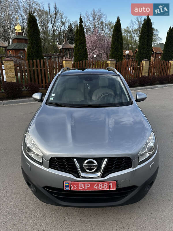 Внедорожник / Кроссовер Nissan Qashqai 2010 в Днепре