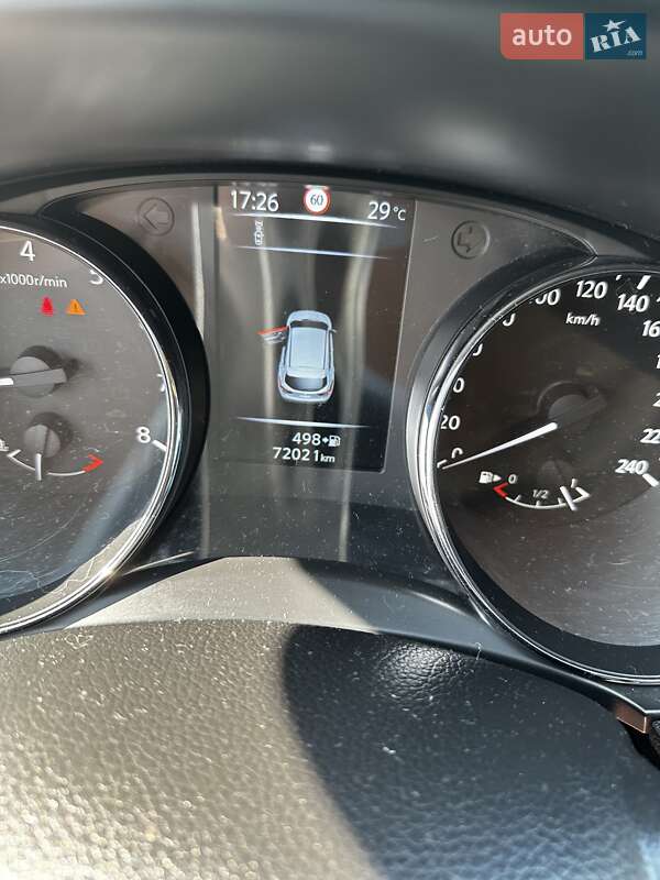 Внедорожник / Кроссовер Nissan Qashqai 2015 в Луцке