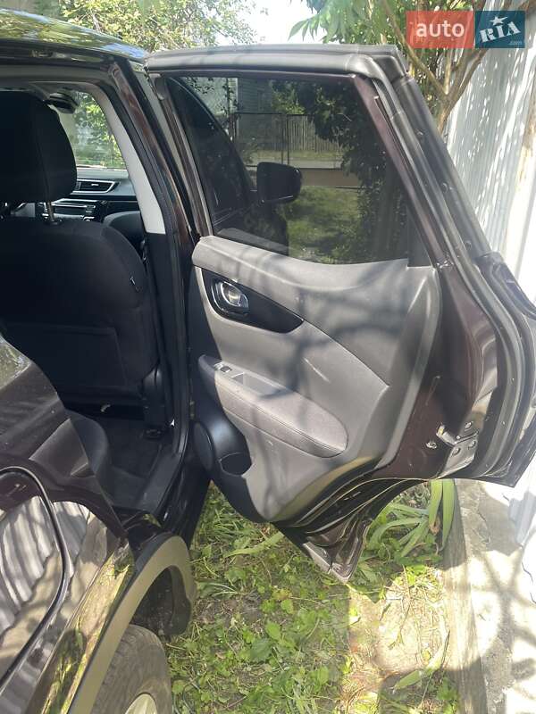 Позашляховик / Кросовер Nissan Qashqai 2016 в Костопілі фото 25 Позашляховик / Кросовер Nissan Qashqai 2016 в Костопілі