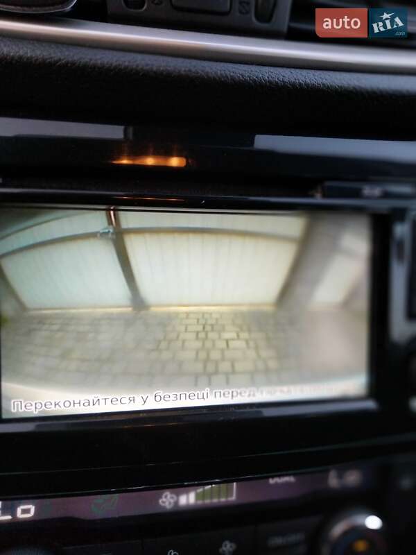 Внедорожник / Кроссовер Nissan Qashqai 2016 в Ивано-Франковске