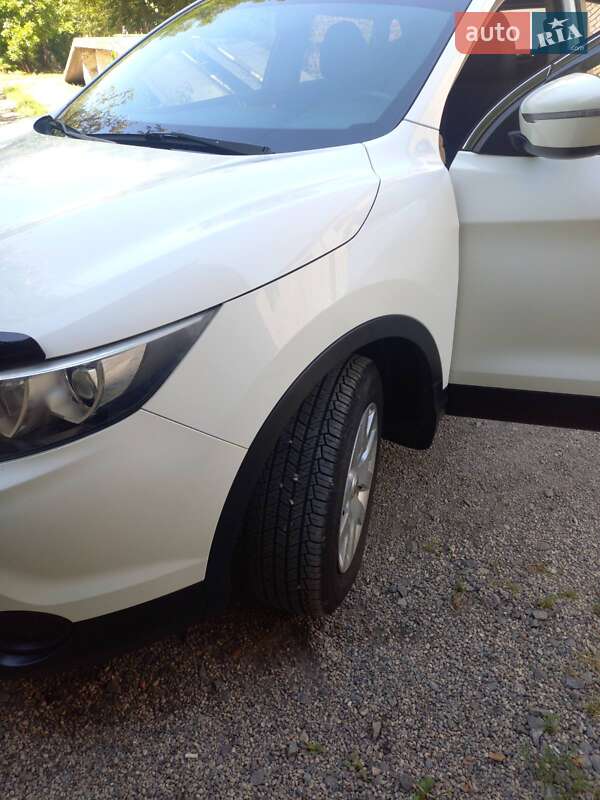 Внедорожник / Кроссовер Nissan Qashqai 2017 в Казанке