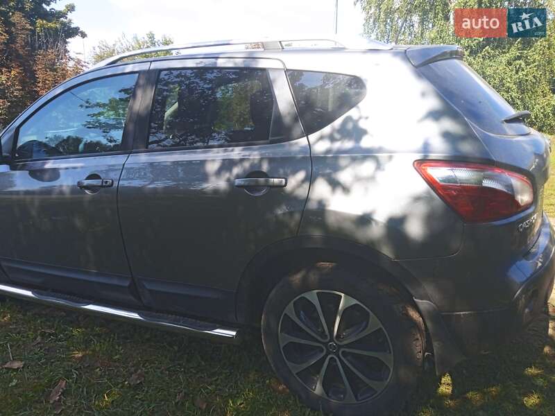 Внедорожник / Кроссовер Nissan Qashqai 2012 в Мерефа