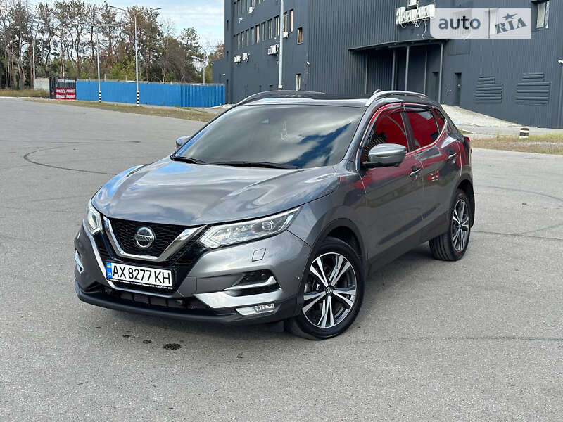Позашляховик / Кросовер Nissan Qashqai 2021 в Ватутіному
