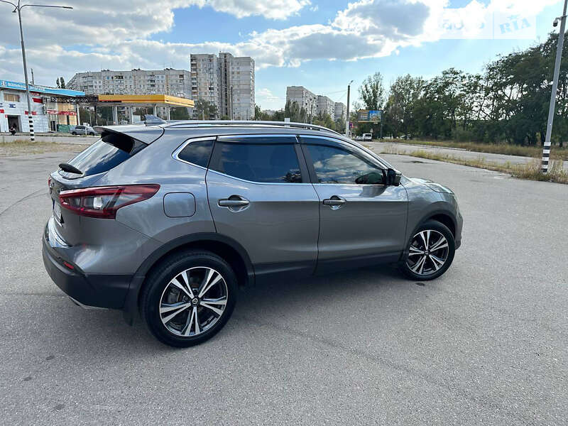 Позашляховик / Кросовер Nissan Qashqai 2021 в Ватутіному