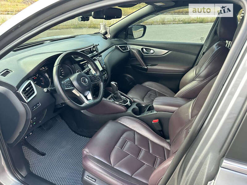 Позашляховик / Кросовер Nissan Qashqai 2021 в Ватутіному