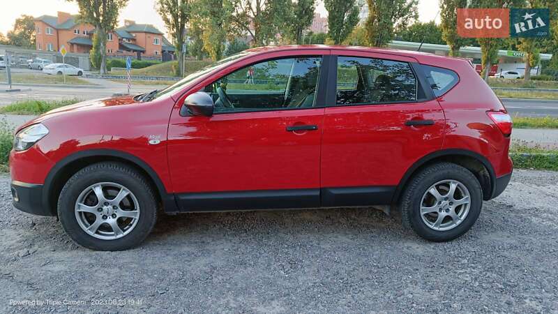 Внедорожник / Кроссовер Nissan Qashqai 2011 в Ровно фото 2 Внедорожник / Кроссовер Nissan Qashqai 2011 в Ровно