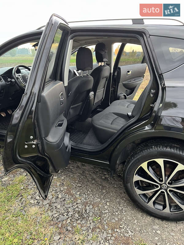 Внедорожник / Кроссовер Nissan Qashqai 2012 в Ровно
