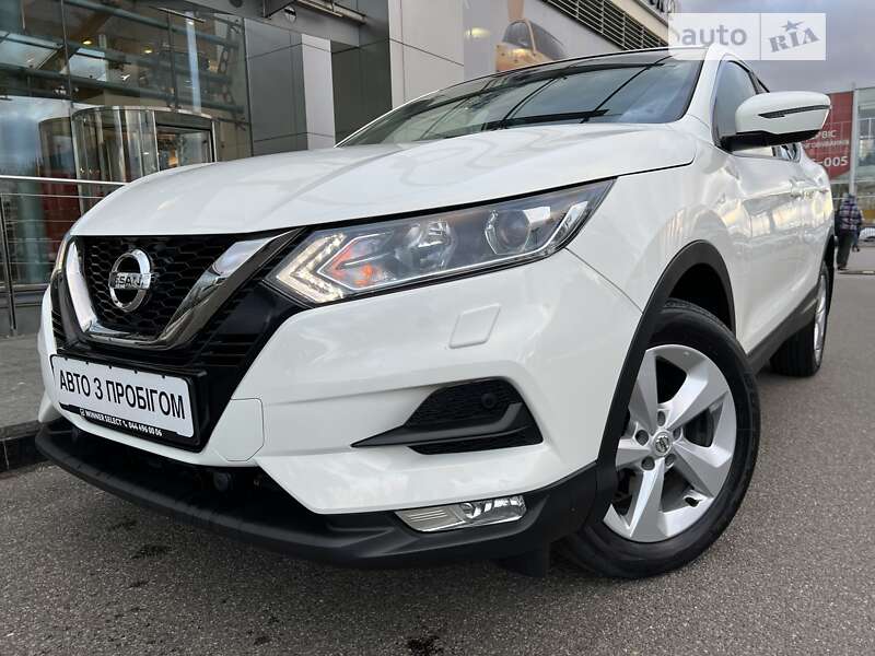 Предложения о продаже Nissan Qashqai II поколение (FL) 1.2 DIG-T MT