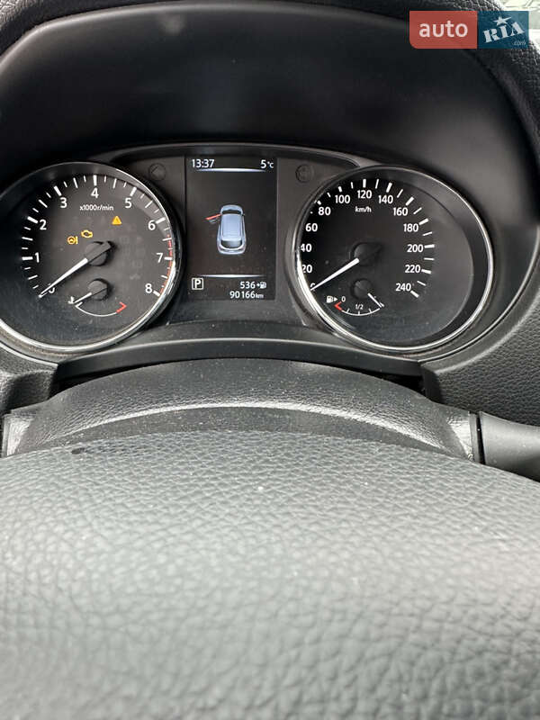 Внедорожник / Кроссовер Nissan Qashqai 2016 в Кременчуге