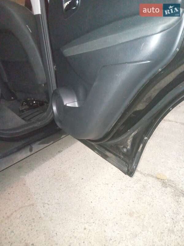 Внедорожник / Кроссовер Nissan Qashqai 2007 в Полтаве фото 6 Внедорожник / Кроссовер Nissan Qashqai 2007 в Полтаве