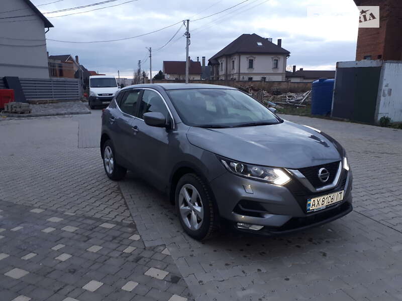 Внедорожник / Кроссовер Nissan Qashqai 2020 в Черновцах
