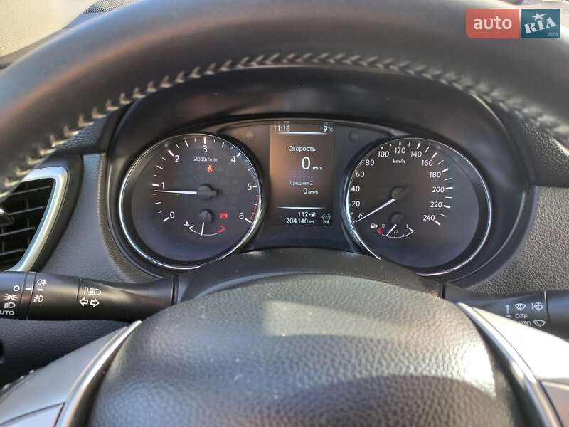 Внедорожник / Кроссовер Nissan Qashqai 2017 в Черновцах