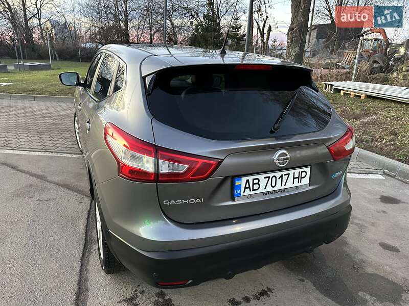 Внедорожник / Кроссовер Nissan Qashqai 2014 в Баре