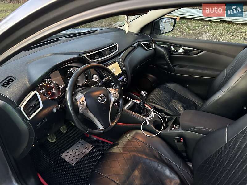 Внедорожник / Кроссовер Nissan Qashqai 2014 в Баре