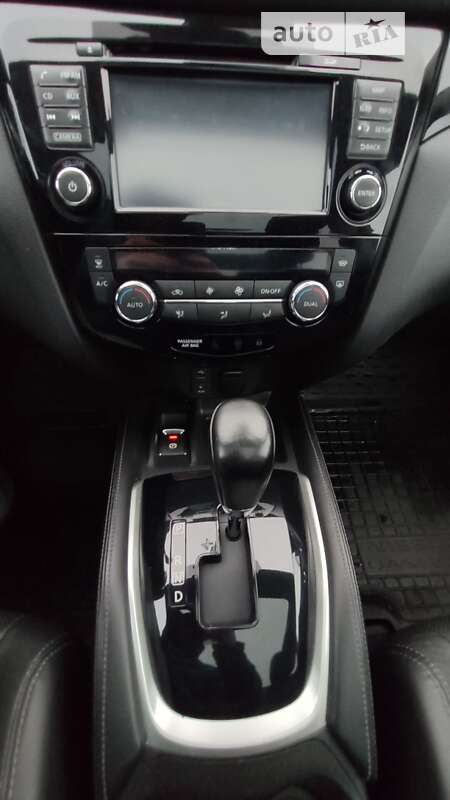 Позашляховик / Кросовер Nissan Qashqai 2014 в Бучі