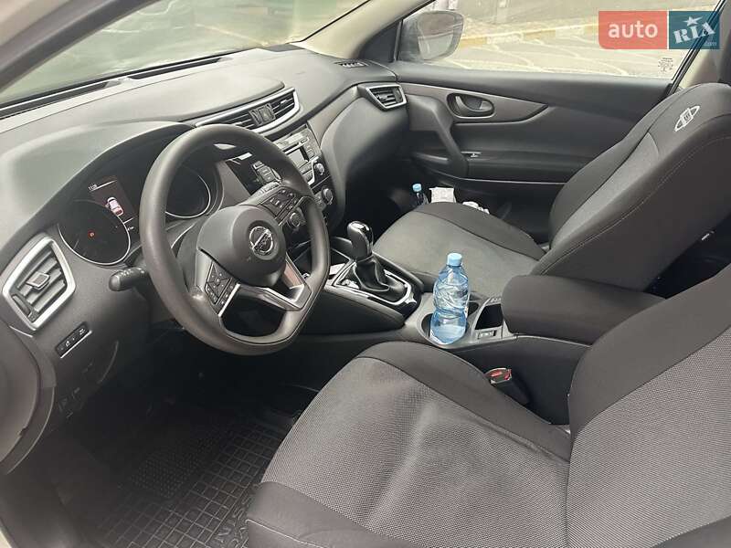 Внедорожник / Кроссовер Nissan Qashqai 2017 в Киеве