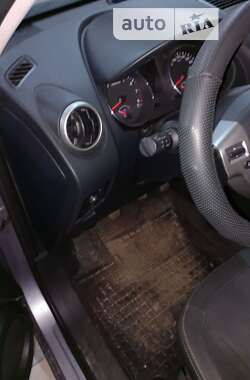 Внедорожник / Кроссовер Nissan Qashqai 2010 в 