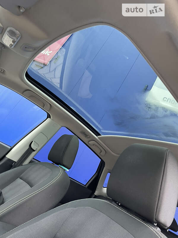 Позашляховик / Кросовер Nissan Qashqai 2010 в Нововолинську фото 10 Позашляховик / Кросовер Nissan Qashqai 2010 в Нововолинську