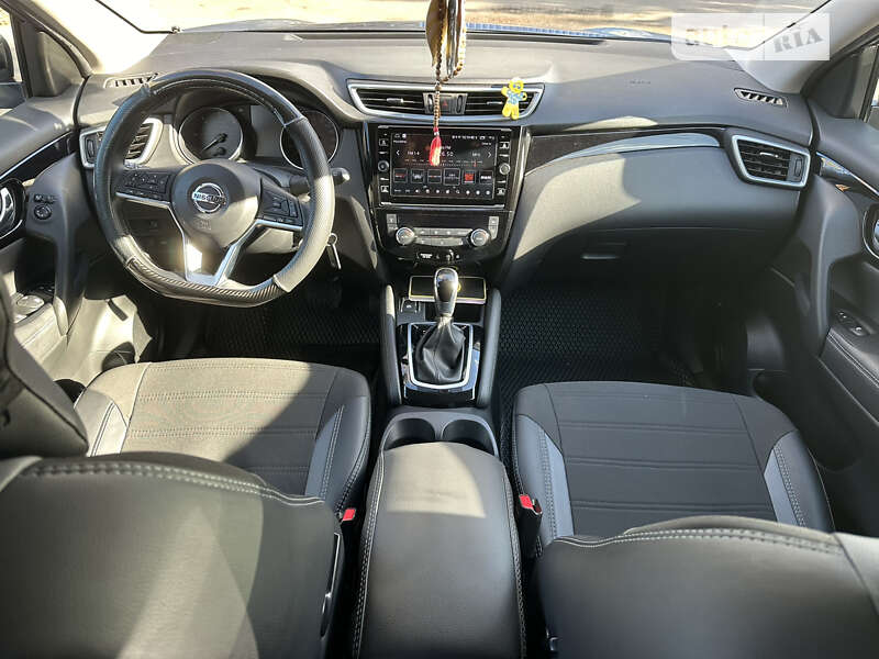 Внедорожник / Кроссовер Nissan Qashqai 2020 в Киеве