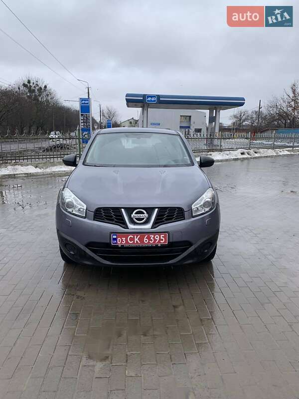 Внедорожник / Кроссовер Nissan Qashqai 2010 в Луцке