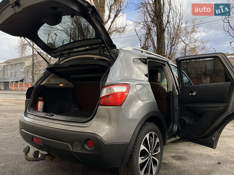 Позашляховик / Кросовер Nissan Qashqai 2011 в Києві