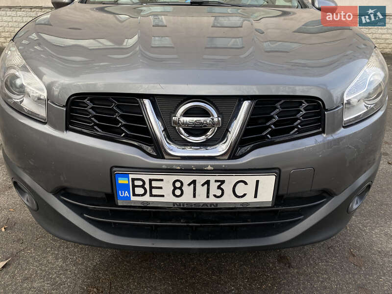 Позашляховик / Кросовер Nissan Qashqai 2011 в Києві