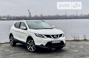 Позашляховик / Кросовер Nissan Qashqai 2015 в Дніпрі