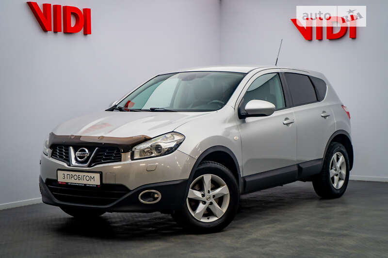 Внедорожник / Кроссовер Nissan Qashqai 2013 в Киеве