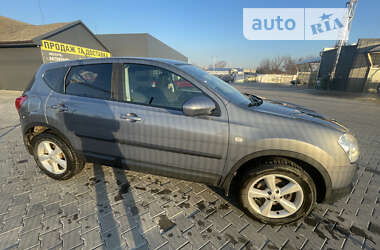 Внедорожник / Кроссовер Nissan Qashqai 2010 в Звягеле